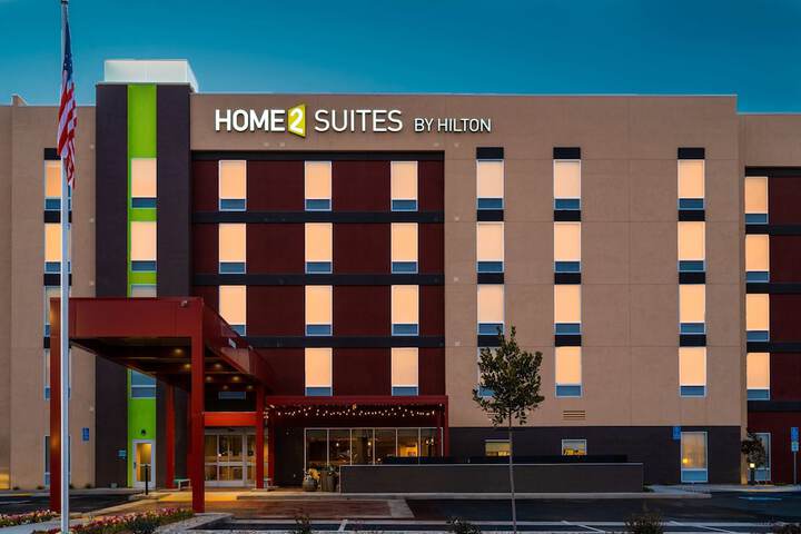 Home2 Suites by Hilton Bakersfield