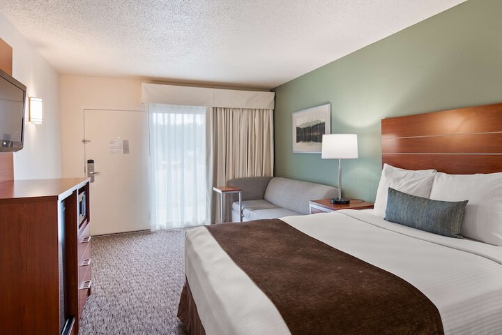 Best Western Buffalo Ridge Inn