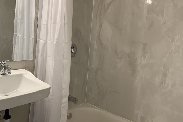 Room 7 of 31