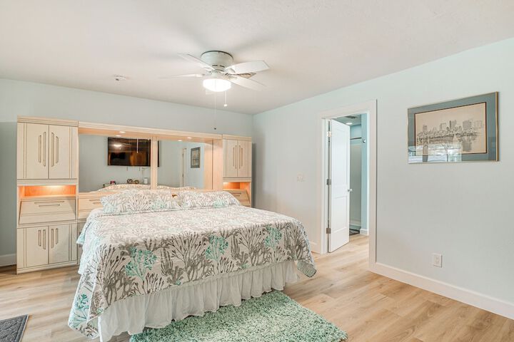 Waterfront North Fort Myers Home w / Private Pool!