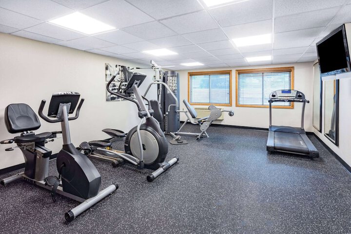 Health and Fitness 33 of 36