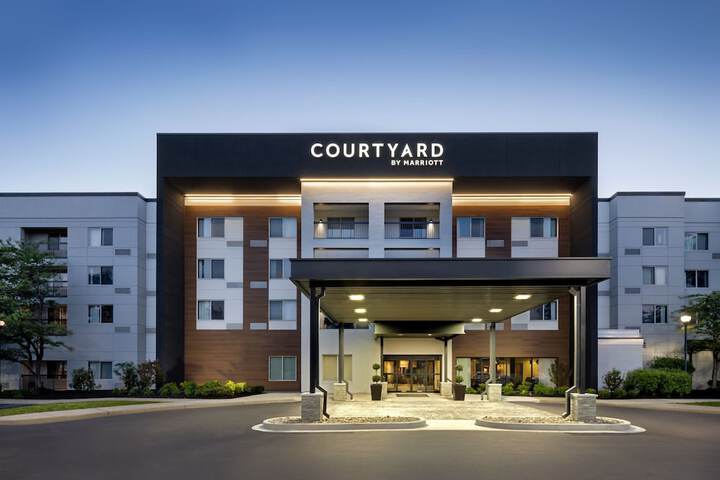 Hotel 2 of 56