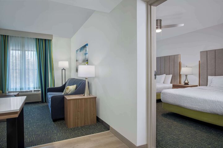 Room 43 of 55