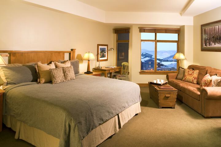Room 15 of 34