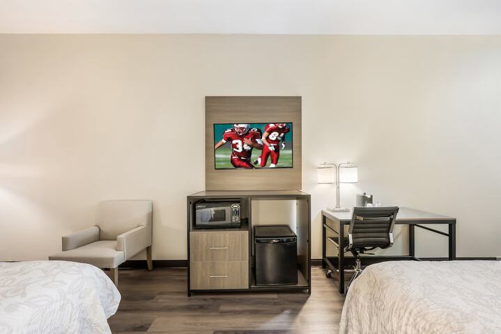 Room 29 of 33