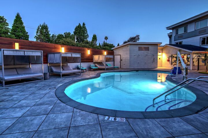Pool 7 of 31