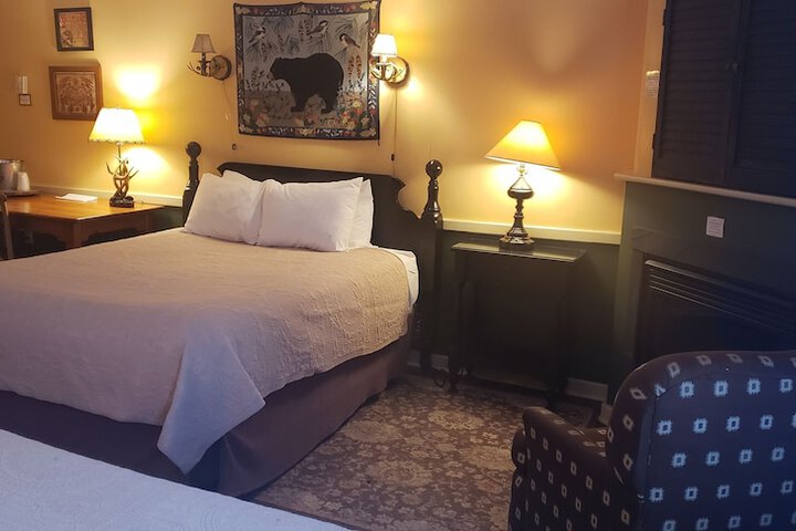 Room 183 of 260