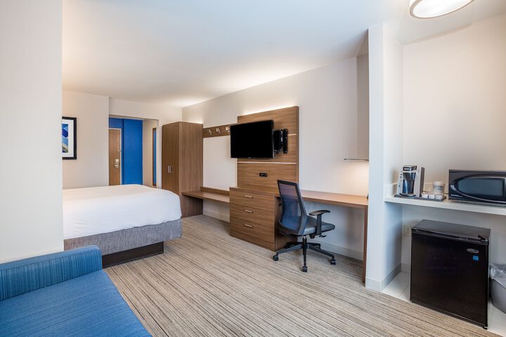 Room 39 of 59