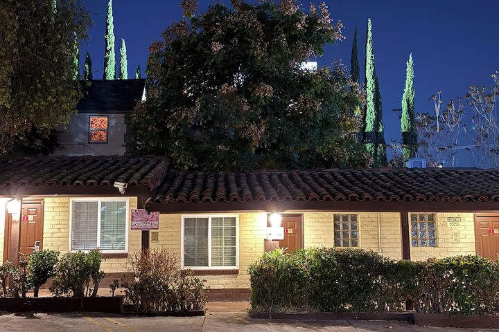 El Patio Inn - Near Universal Studios Hollywood