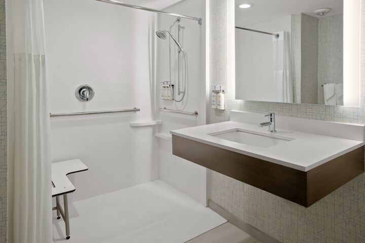 Holiday Inn Express Stony Brook by IHG