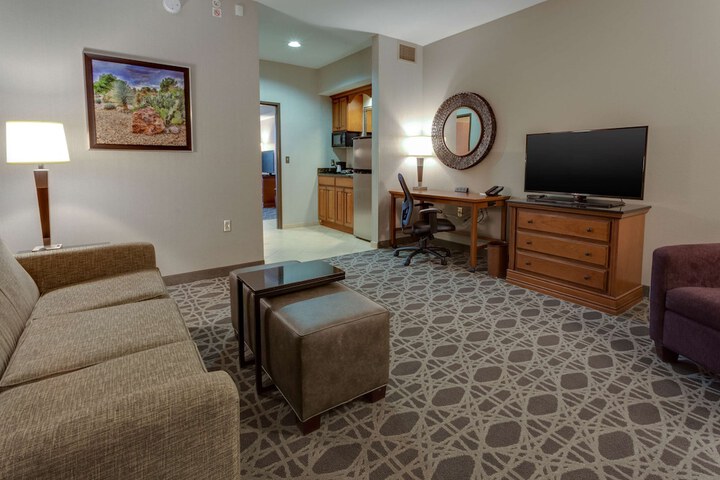 Room 13 of 43