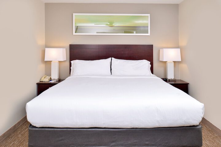 Room 20 of 38