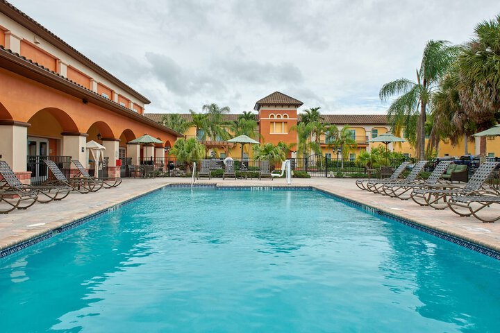 Pool 4 of 46