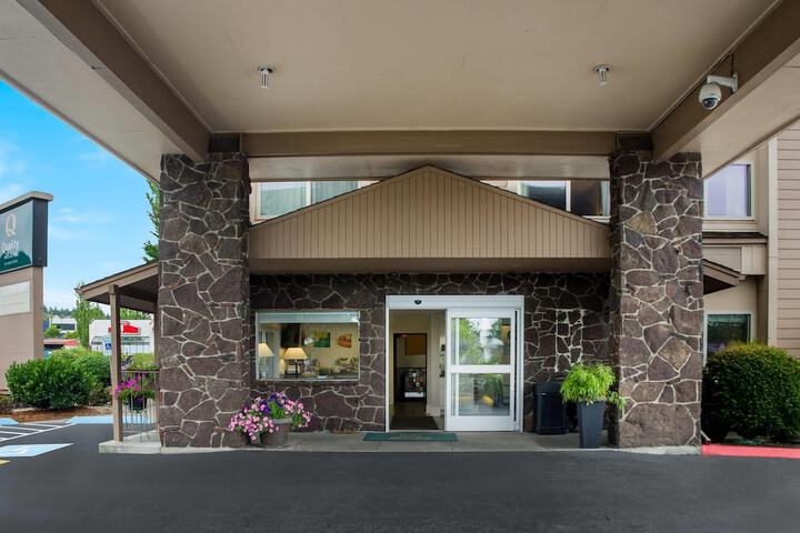Quality Inn & Suites Silverdale Bangor - Keyport