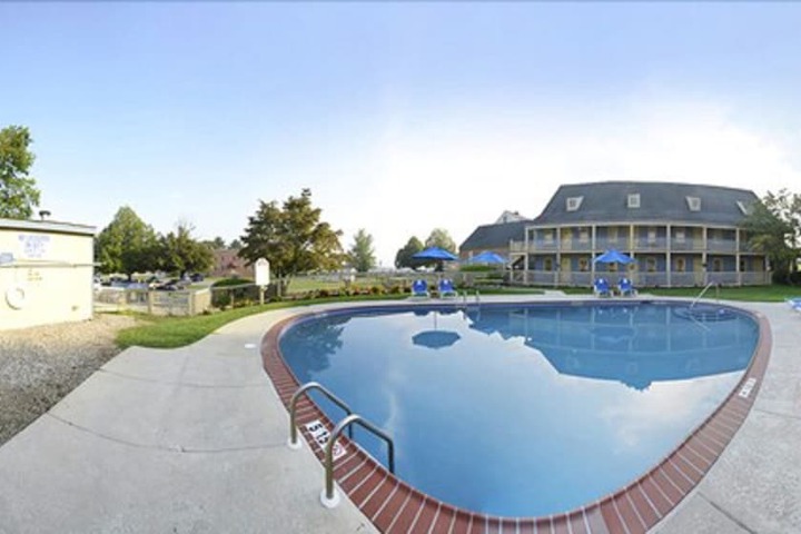 Clarion Inn Strasburg - Lancaster