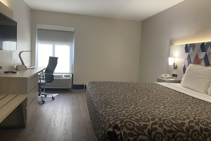 Room 8 of 21