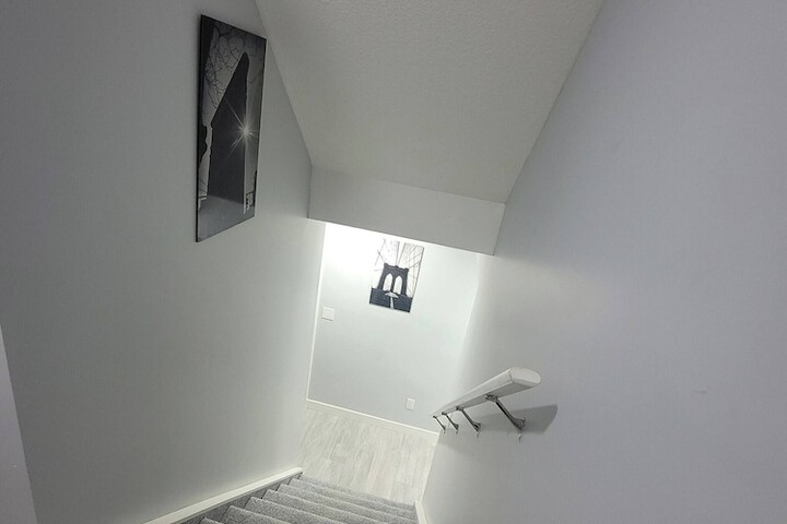 Luxurious Home Away From Home With Aircon