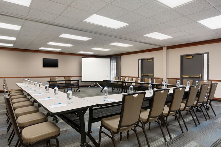 HYATT house Boston / Burlington