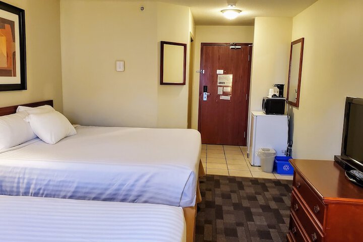 Room 21 of 39