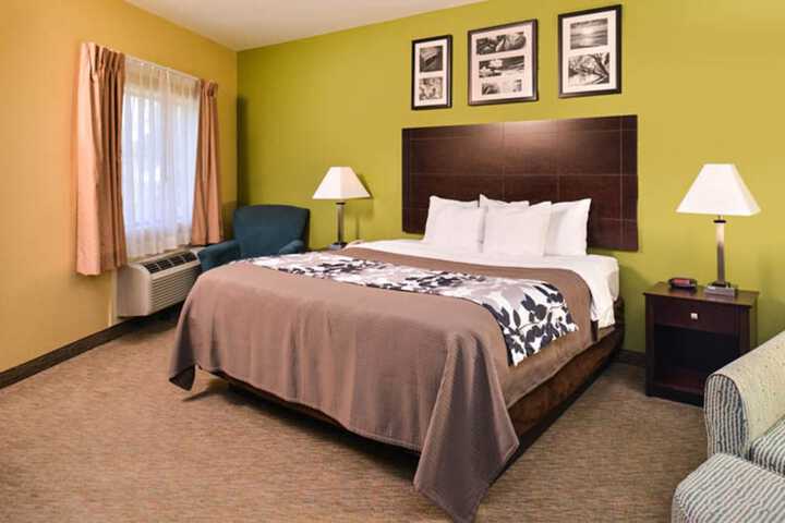 Room 19 of 29