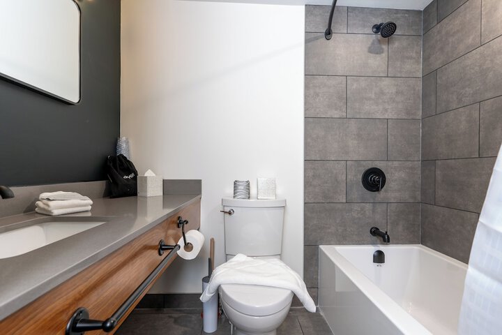 Northwinds Hotel Revelstoke