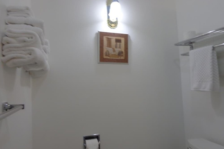 Room 12 of 42