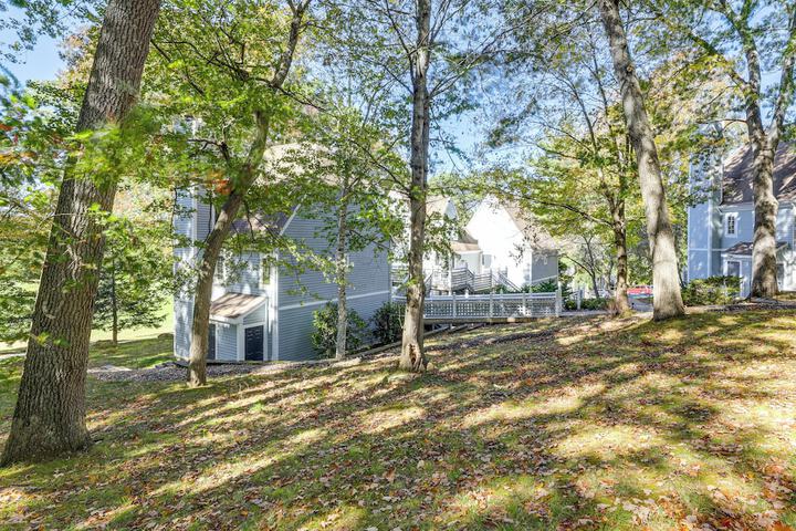 Norwich Vacation Rental w / Golf Course Views!