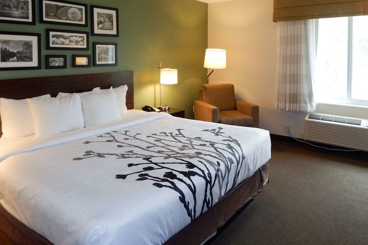 Sleep Inn & Suites Evergreen I-65