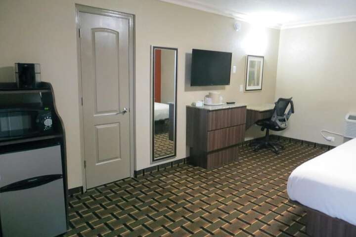 Budget Inn