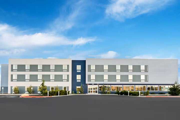 Holiday Inn Express & Suites George Quincy South by IHG