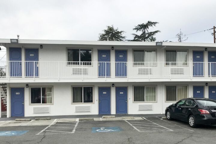 Motel 6 Concord CA