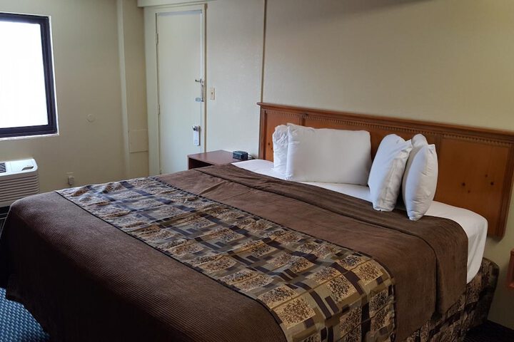 Royal Inn