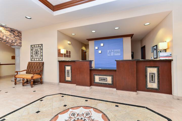 Hotel 3 of 63