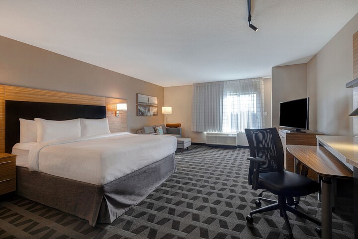Room 34 of 49