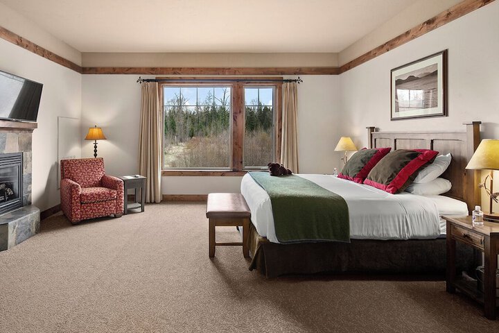 Lodge at Whitefish Lake