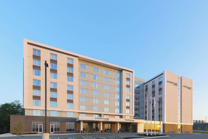 Hotel 2 of 44