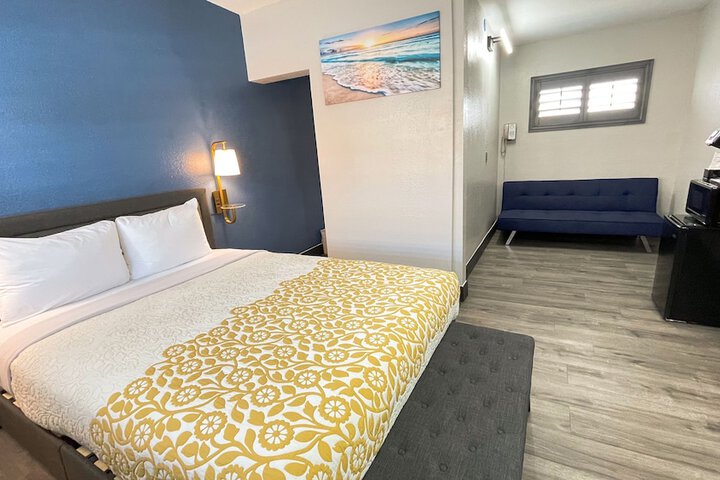 Room 14 of 29