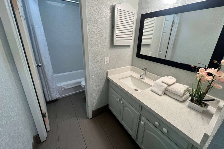 Room 41 of 62