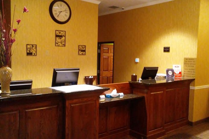 Hotel Interior 6 of 22