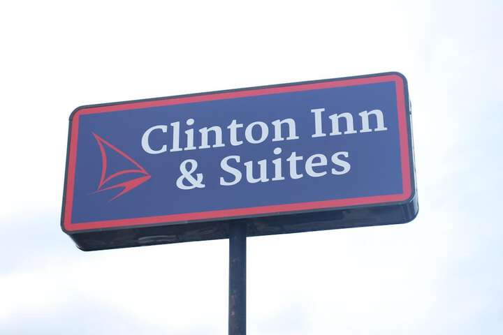Hotel 4 of 35