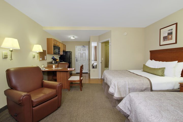 Room 10 of 19