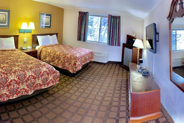 Room 13 of 39