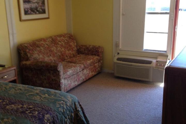Room 21 of 23