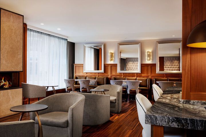 Hotel Interior 15 of 144