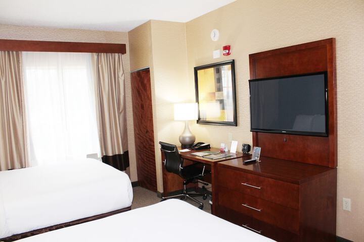 Room 54 of 75