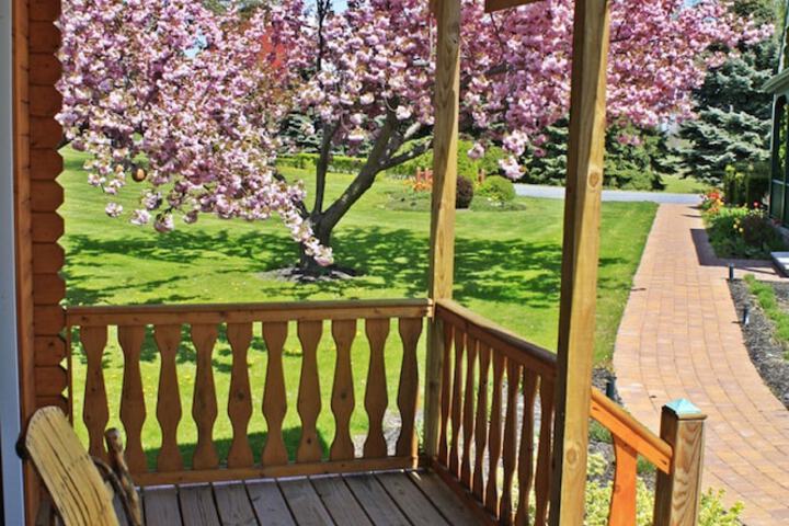 Los Gatos Bed & Breakfast