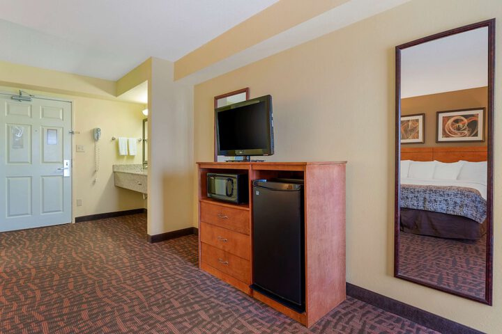 Room 22 of 27