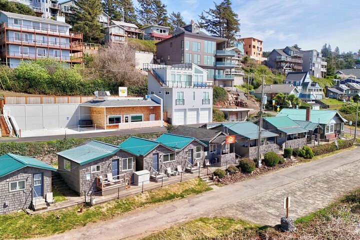 Oceanside Ocean Front Cabins