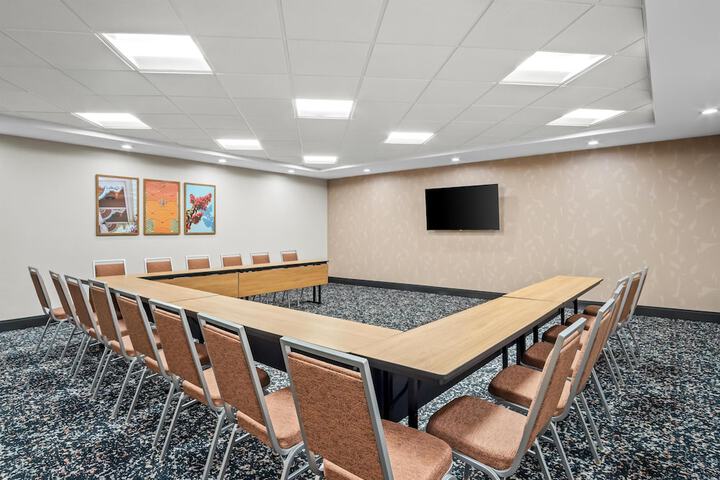 Hampton Inn & Suites Waxahachie