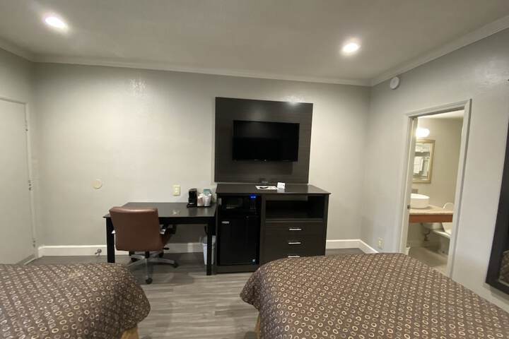 Room 31 of 62